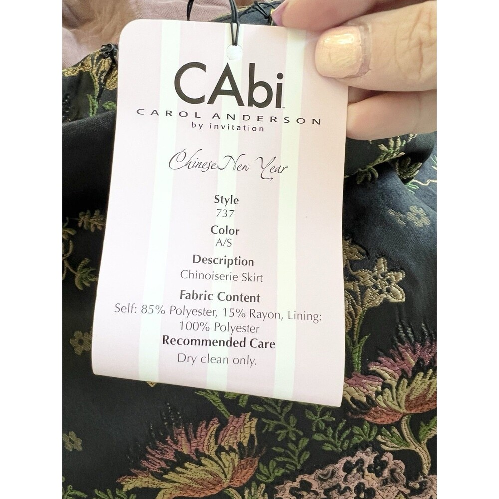 CAbi Tapestry Pencil Skirt Size 6 Floral Brocade Jacquard Lined Career New $125 - Picture 3 of 8